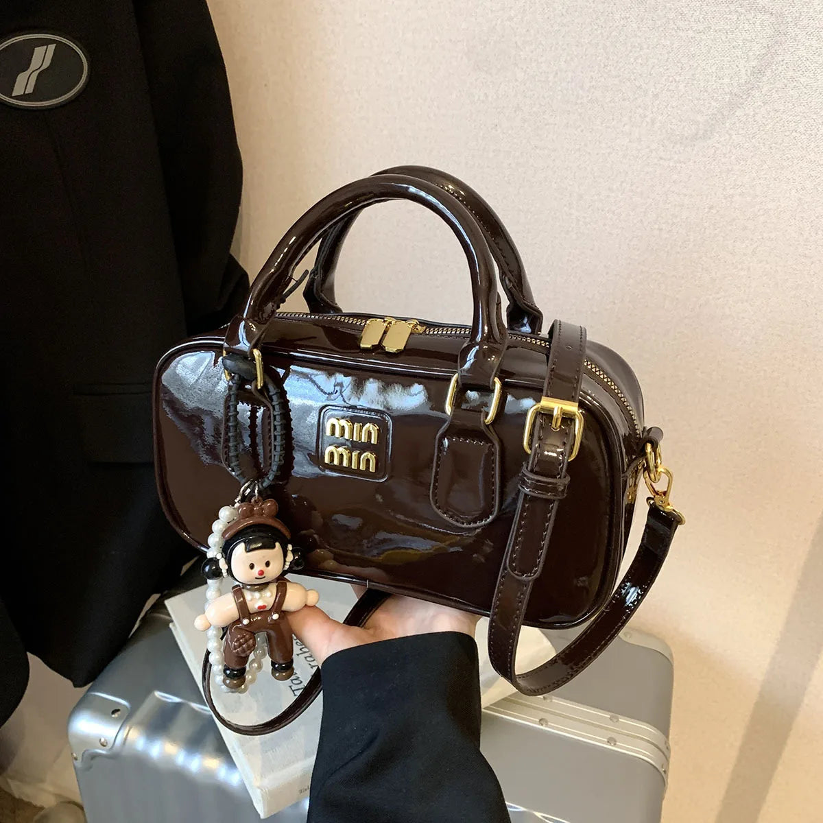 ميو - حقيبة بولينج نسائية أنيقة